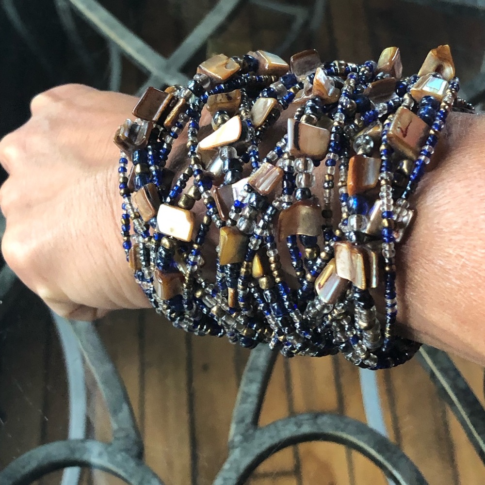 Seed beads cuff